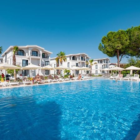 La Benata Beach Hotel مانافجات المظهر الخارجي الصورة