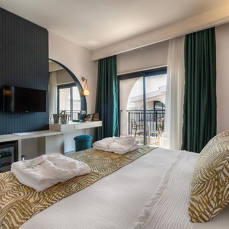 La Benata Beach Hotel مانافجات المظهر الخارجي الصورة